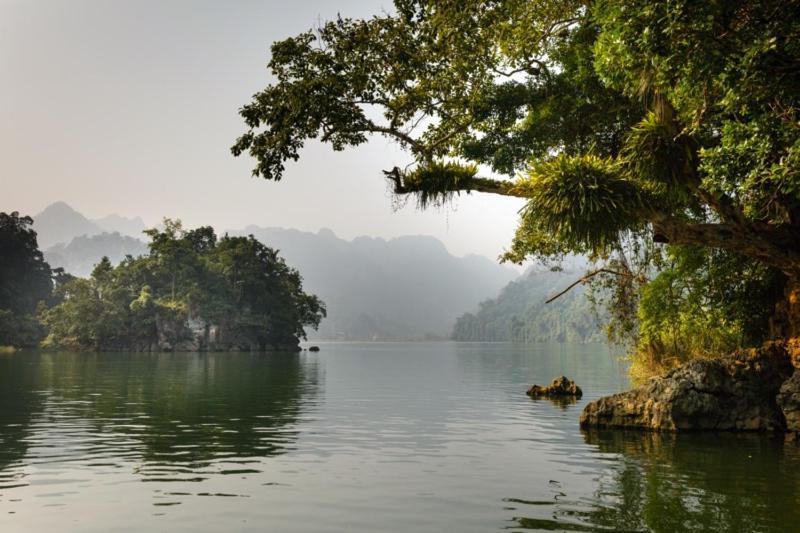 Ba Be Lakeside Bungalow Hotel Coc Pouc Ngoại thất bức ảnh